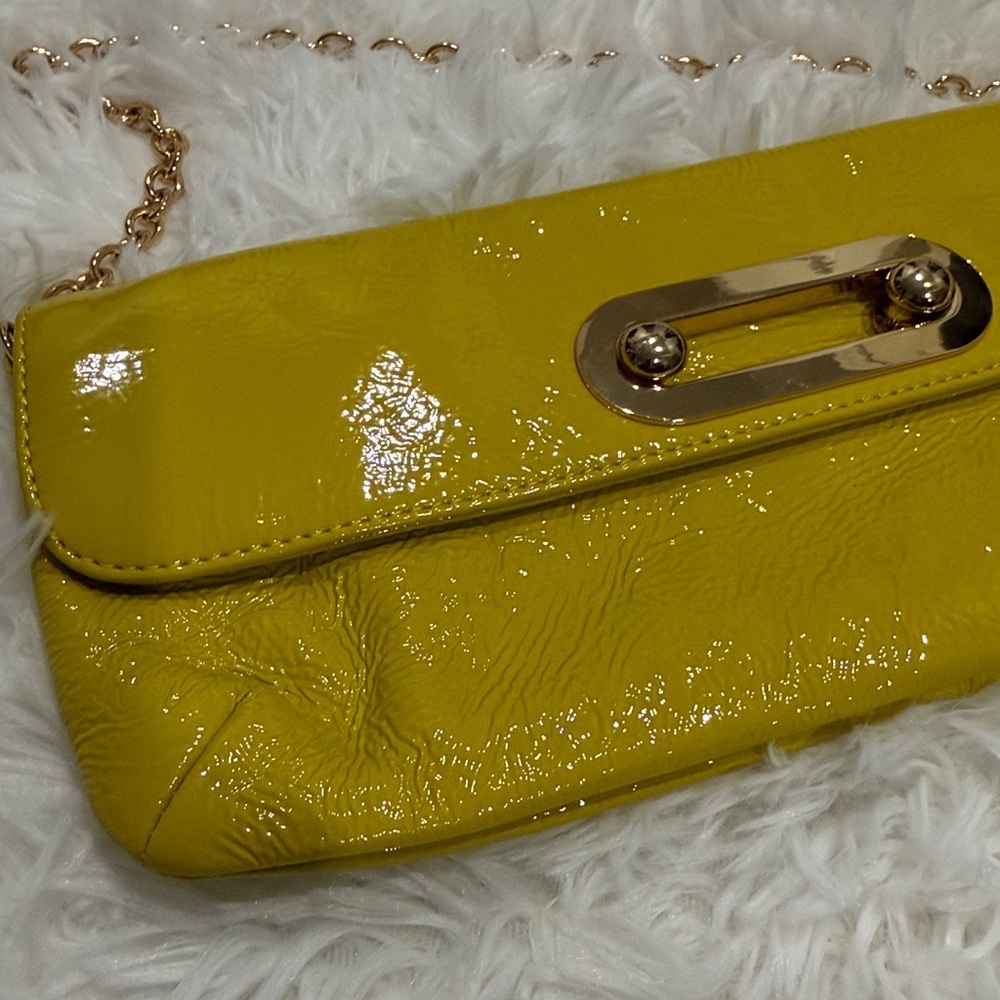 Hobo International Yellow Patent Leather Foldover Clutch Shoulder Chain Bag - Picture 2 of 10